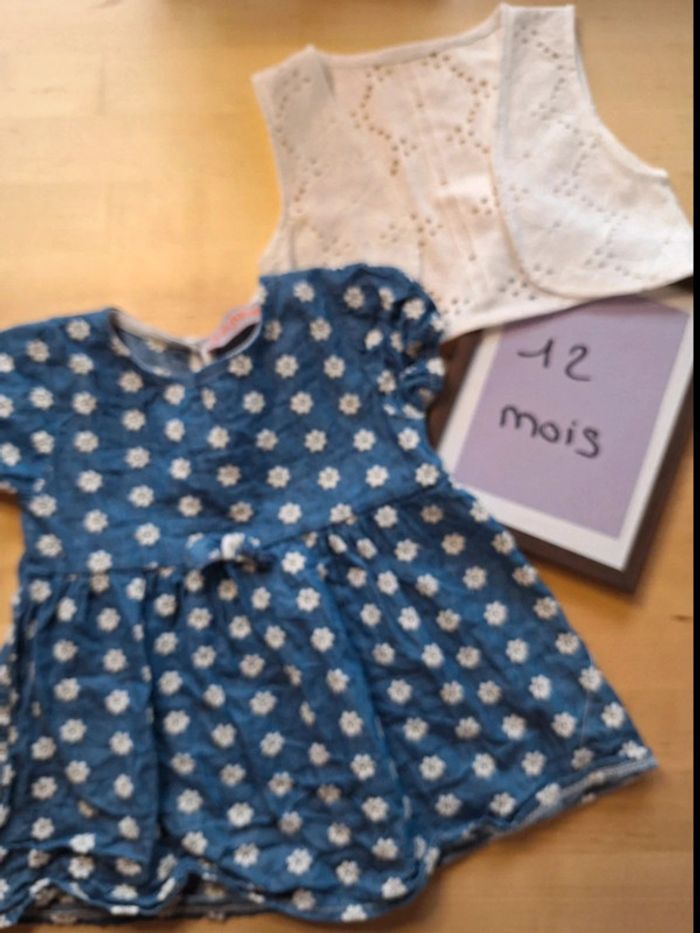 Robe pour fille taille 12mois marque p'tit mome très bon état - photo numéro 2