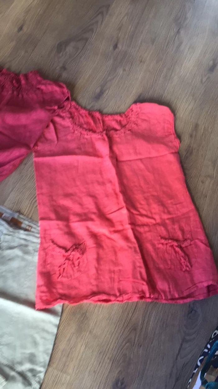Lot pantalon et pantacourt et 2 blouses 100% lin - photo numéro 4