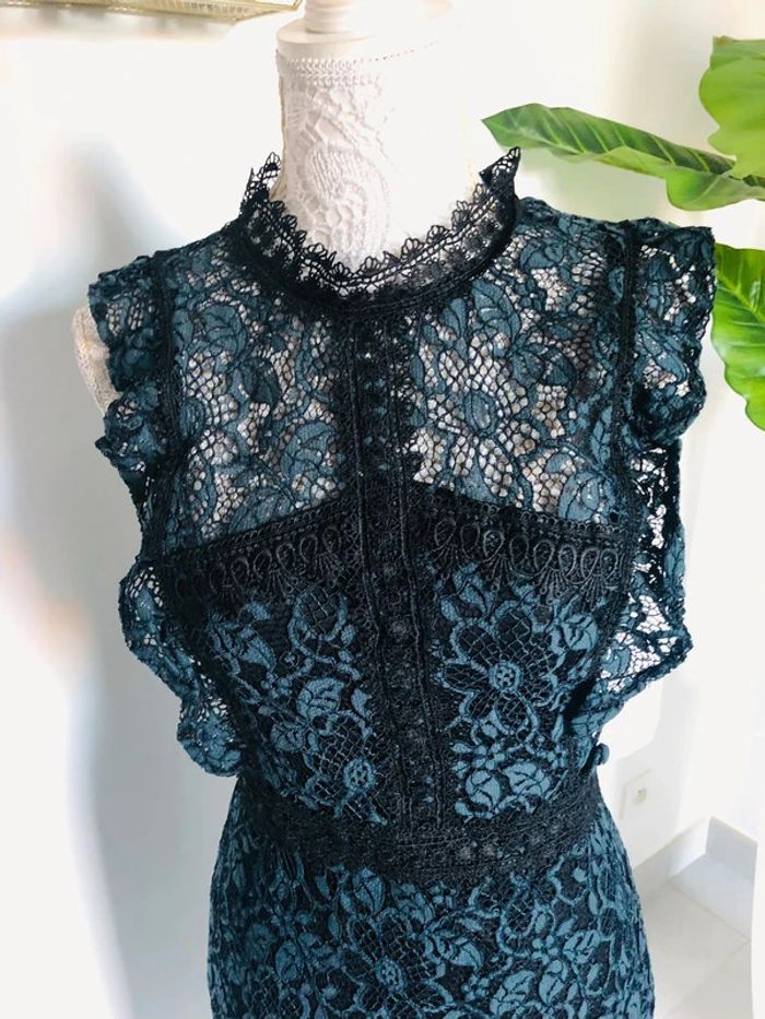 Robe chic dentelle Zara taille S - photo numéro 9