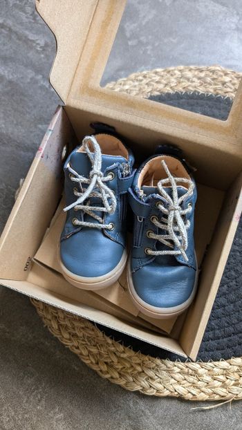 Chaussures neuves easy peasy My Deboo
