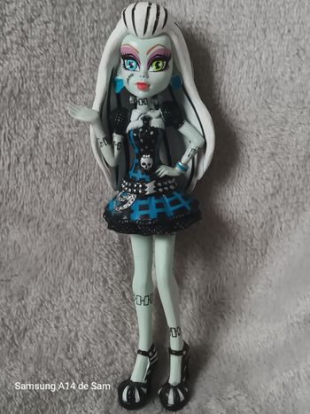 Figurine frankisteen monster higt