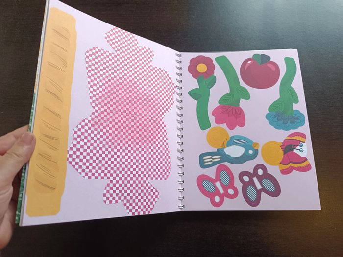 Livre d'activités MES DÉGUISEMENTS DE CONTES - photo numéro 8