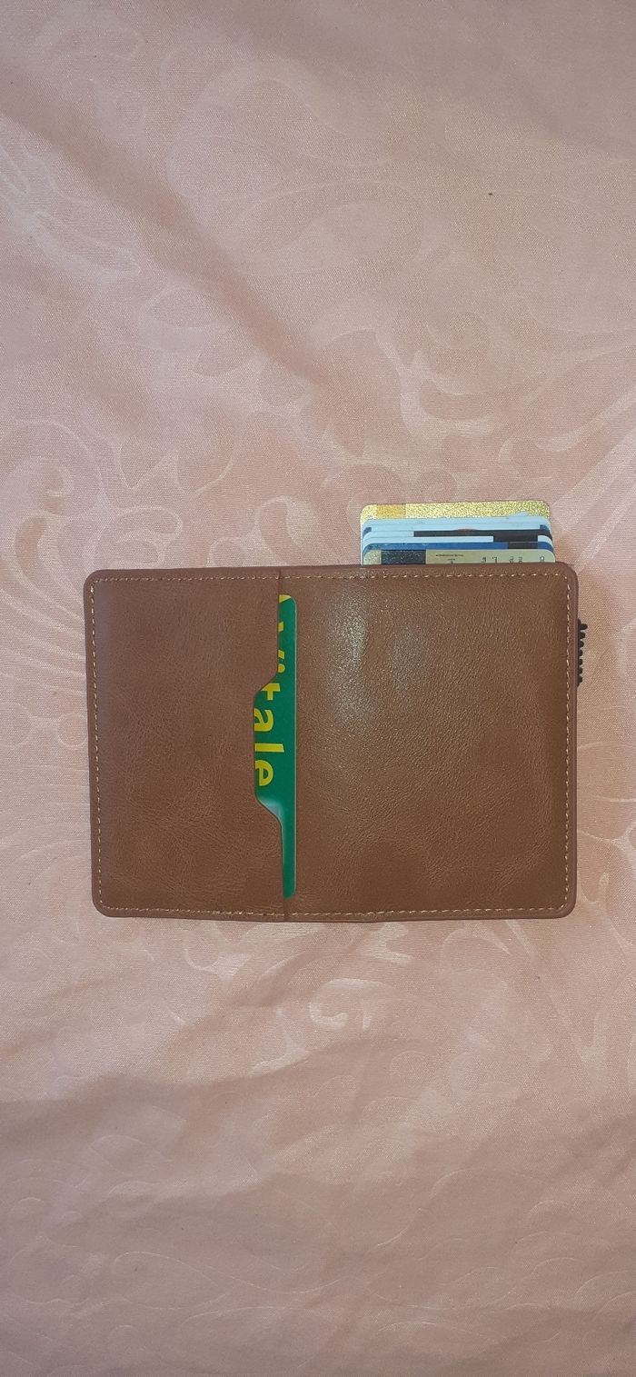 Card holder - photo numéro 5