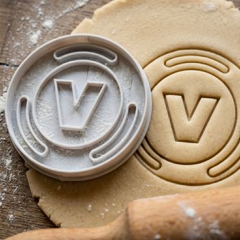 Emporte-pièce inspiré V-Bucks Fortnite - Découpoir Biscuits, Sablés, Pâte à Sucre