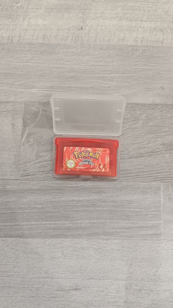 Pokémon version rouge feu cartmod pour GameBoy Advance.