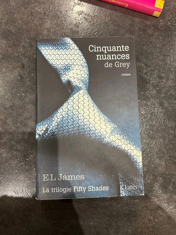 Livre cinquante nuances de Grey