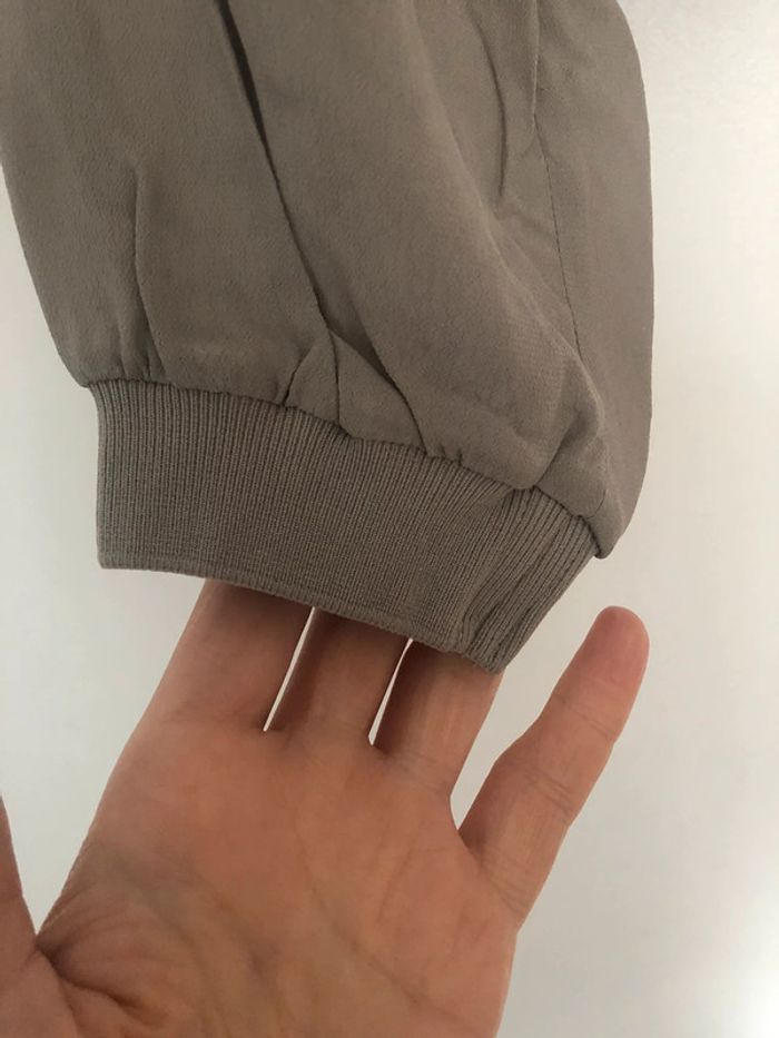 Superbe beau blouson aviateur court fluide Zara neuf avec étiquette taille M - photo numéro 5