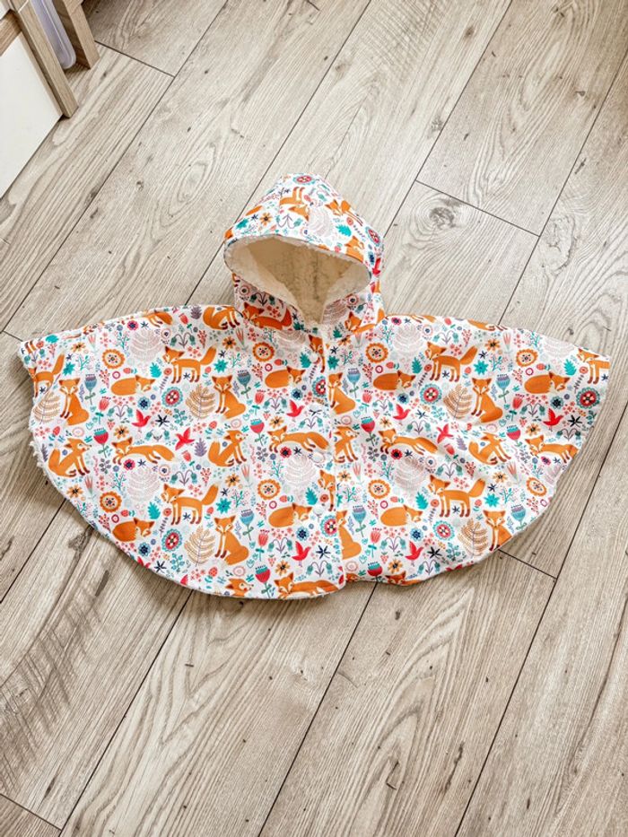 Poncho imperméable 12-24 mois - photo numéro 2