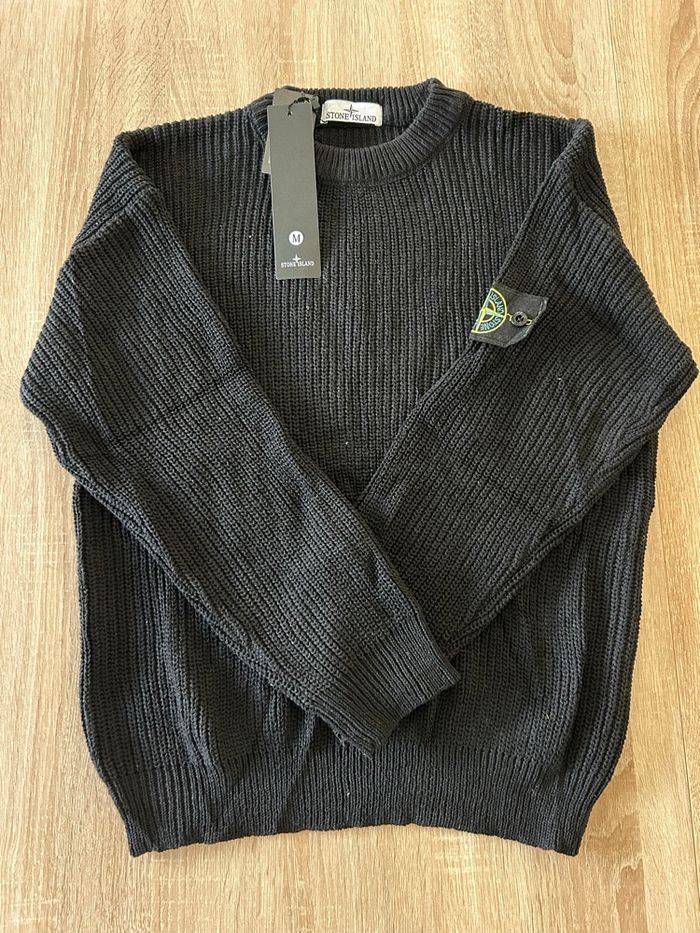 Pull stone island noir - photo numéro 3
