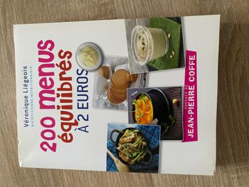 Livre de recette 200 menus équilibrés à 2 euros, livres, cuisine, économique, facile, petit budget,