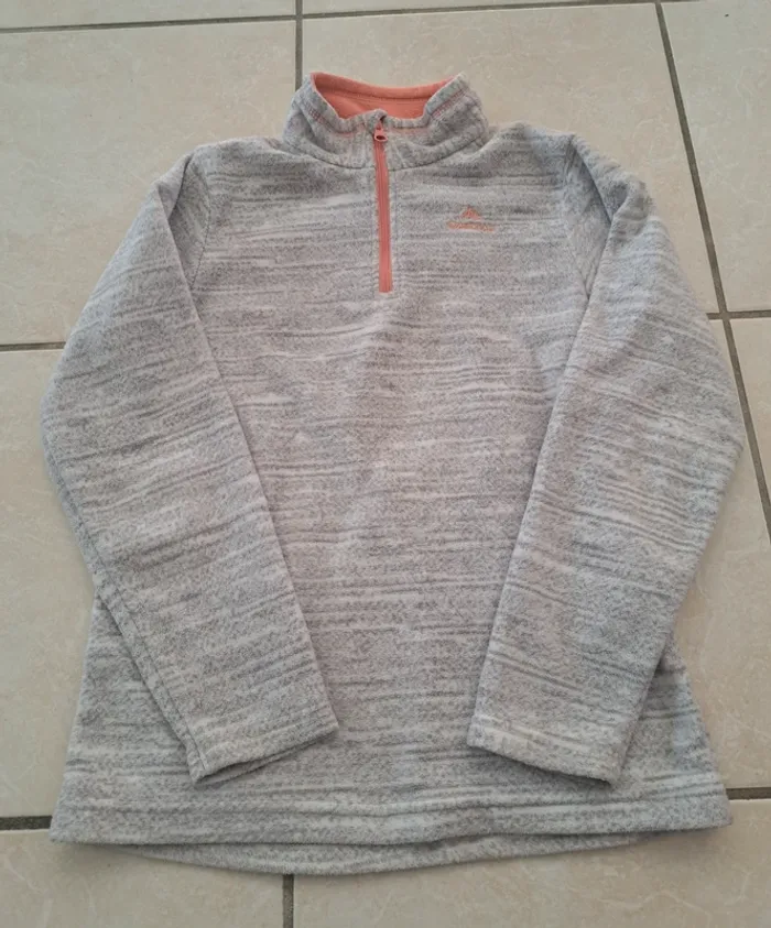 Sweat polaire manches longues gris 8 ans 👧 Decathlon en TBE