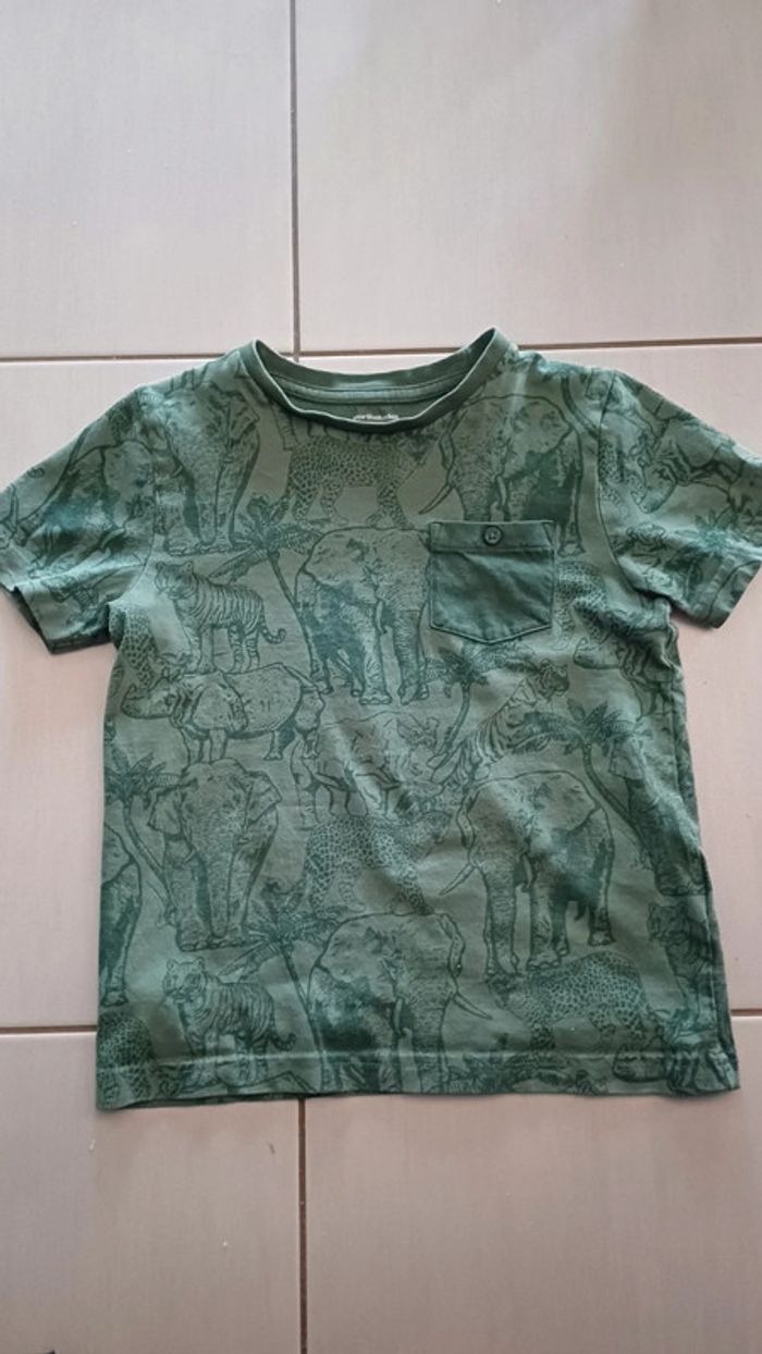 Tee shirt animaux kaki vertbaudet 8 ans