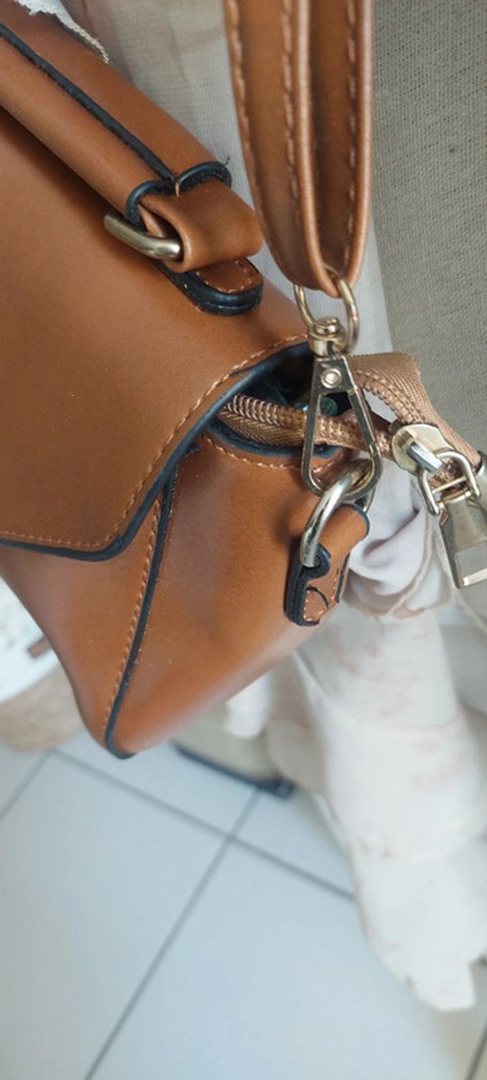 Superbe petit sac marron retro Shein - photo numéro 11