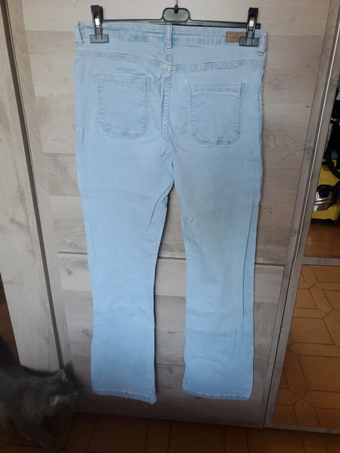 Jean flare t.42 - photo numéro 3