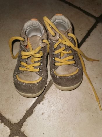 Chaussures babybotte pointure 22
