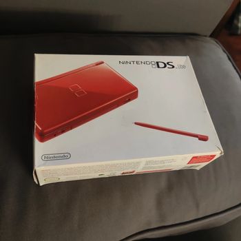 Nintendo ds lite rouge en boite