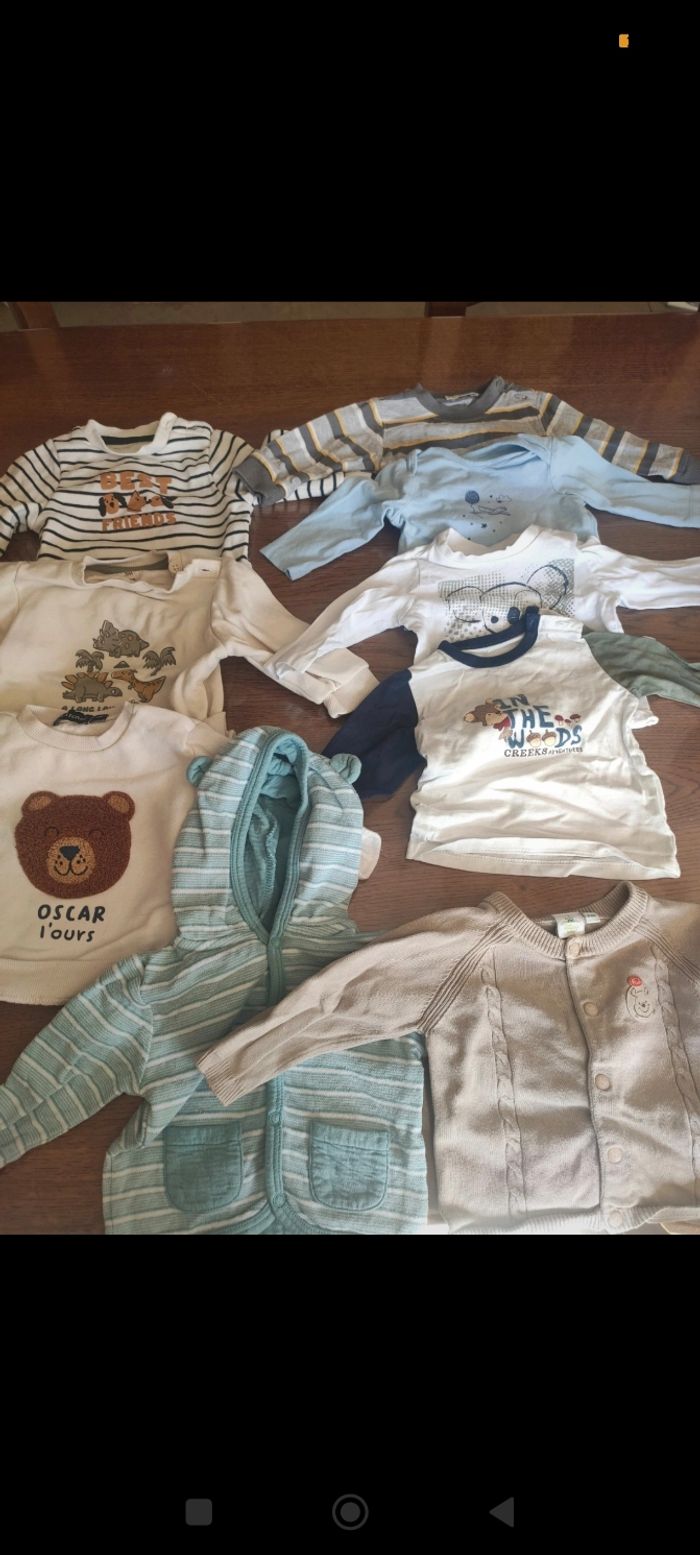 Lot pull 3mois