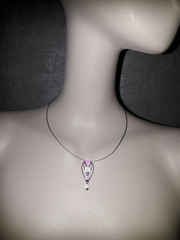 collier ras le cou violet avec perles roses neuf