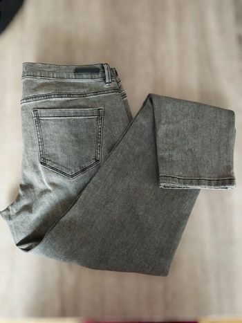 Jean effet déchiré /usé femme T 42 Promod