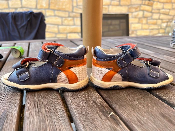 Chaussures bébé - photo numéro 3