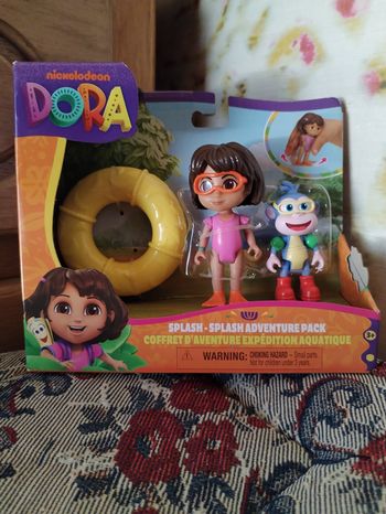 Dora et babouche