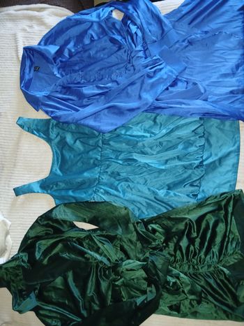 Lot de 3 robes satinée