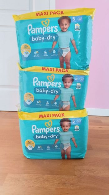 3 maxis packs Pampers baby dry taille 5