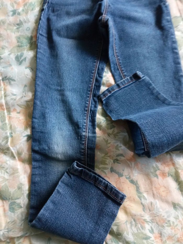 Jean super skinny 9 ans - photo numéro 3