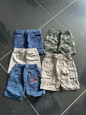 Lot bermudas 6 mois
