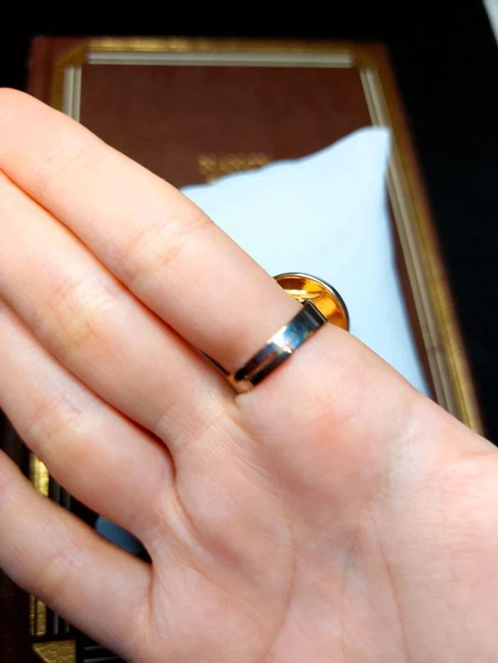 Magnifique bague ajustable vintage fantaisie, avec cabochon papillon - photo numéro 5