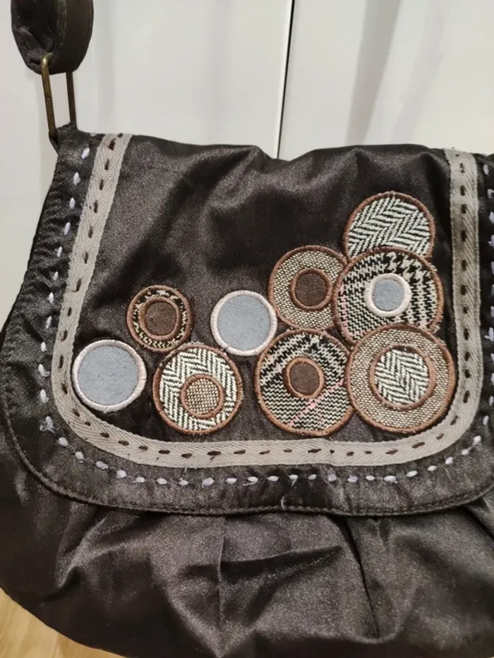Sac à bandoulière marron satiné - photo numéro 3
