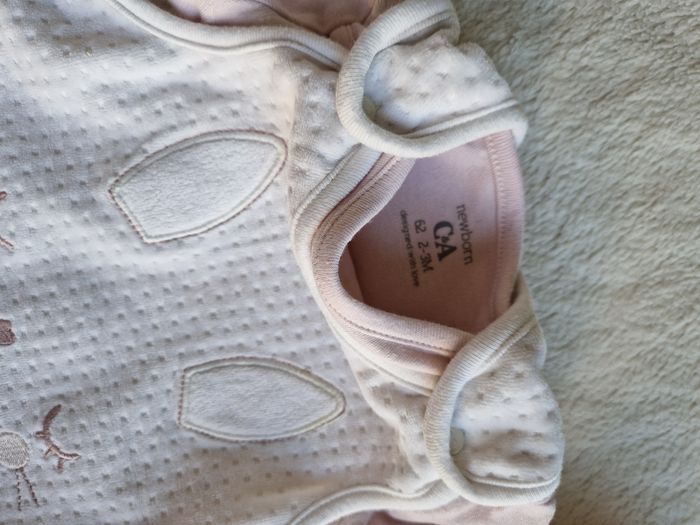 Ensemble C&A 3mois - photo numéro 2