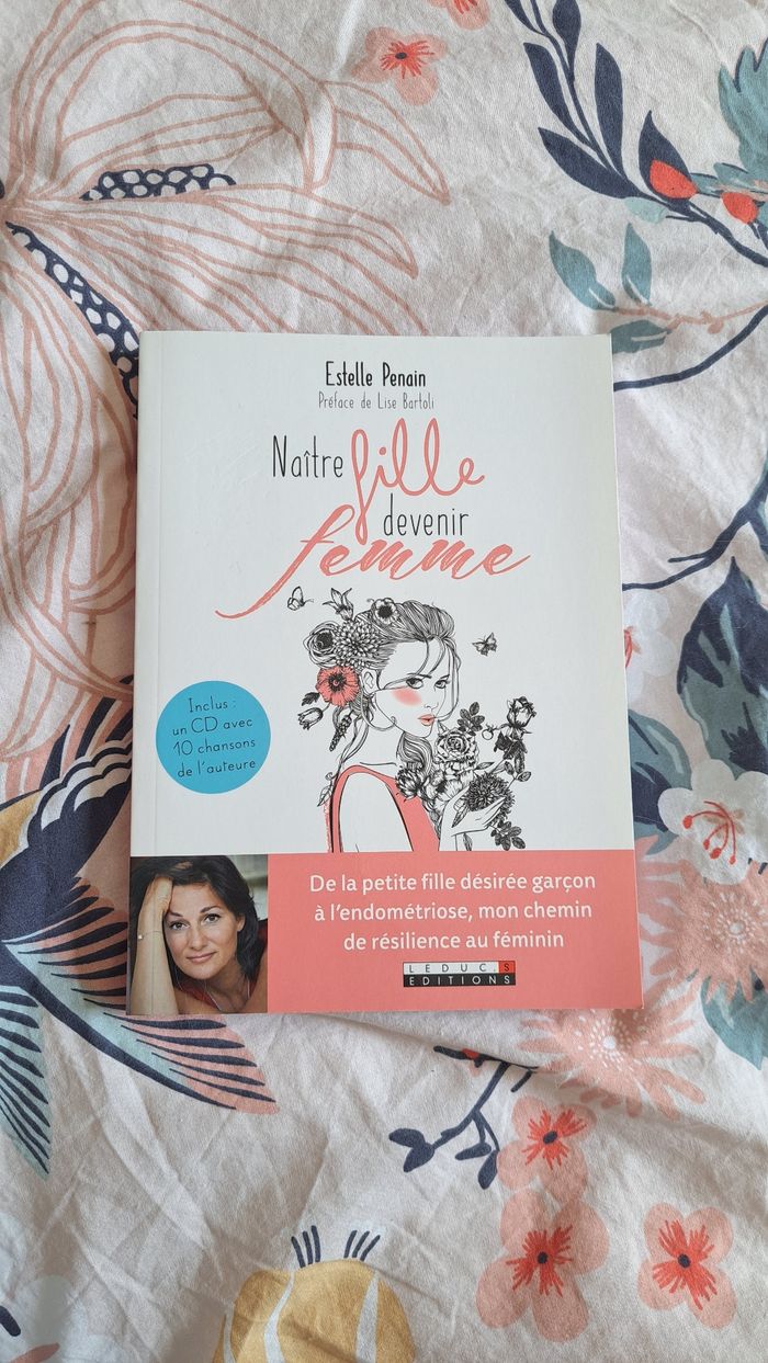 Naître fille devenir femme - photo numéro 1