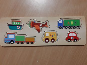 Puzzle en bois 6 véhicules GIFI