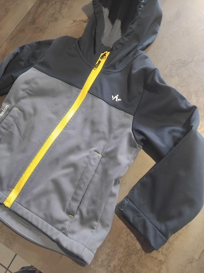 Veste imperméable - photo numéro 3