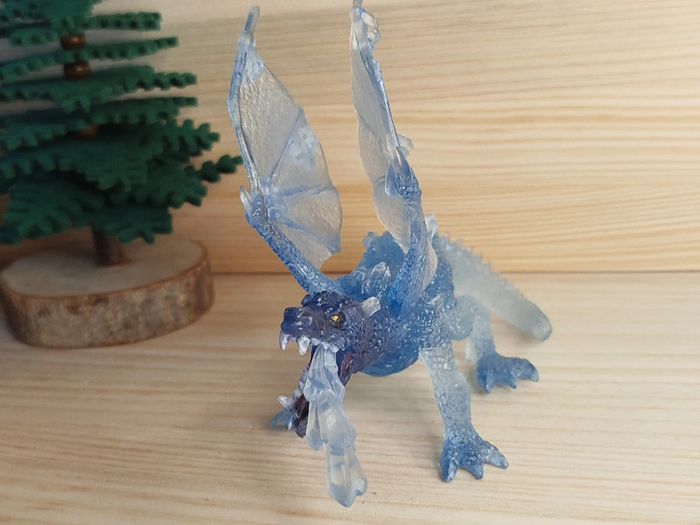PAPO dragon de glace Figurine animal imaginaire