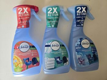 3  désodorisants textile febreze neufs