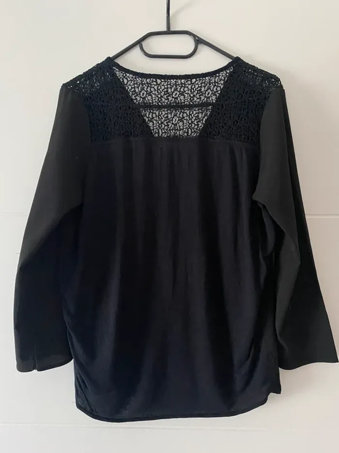 Blouse noire - photo numéro 4