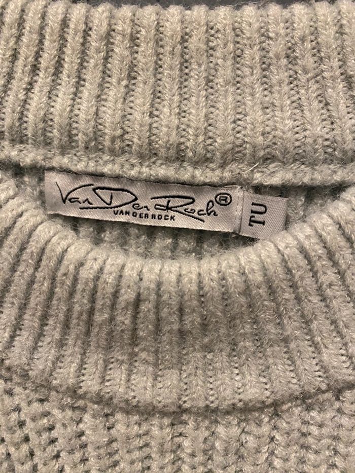 Pull chaud - photo numéro 5