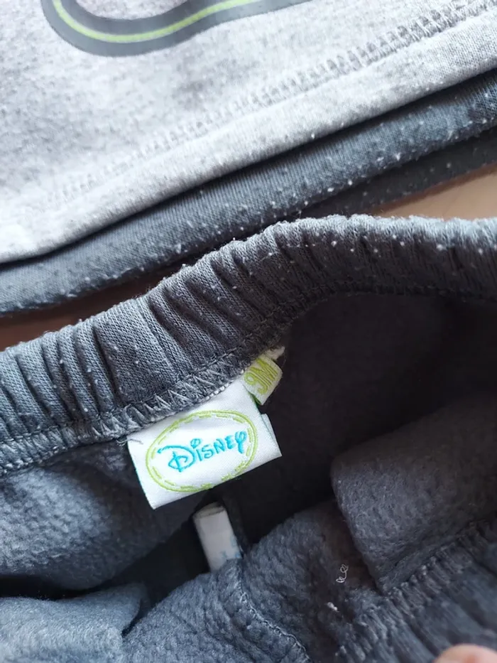 ensemble "disney" 9 mois - photo numéro 5