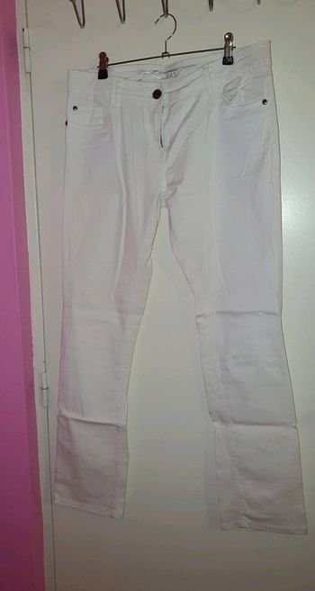 Jean blanc t 42 la halle