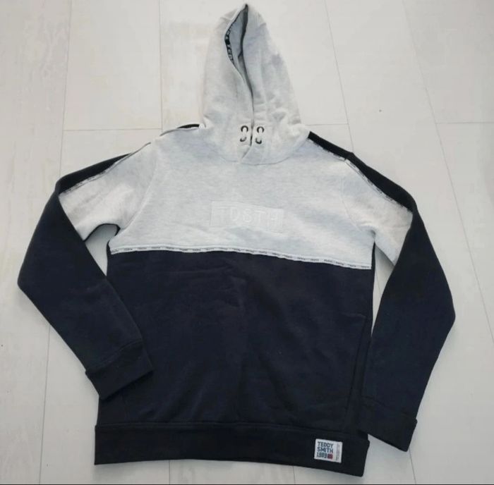 Sweat à capuche