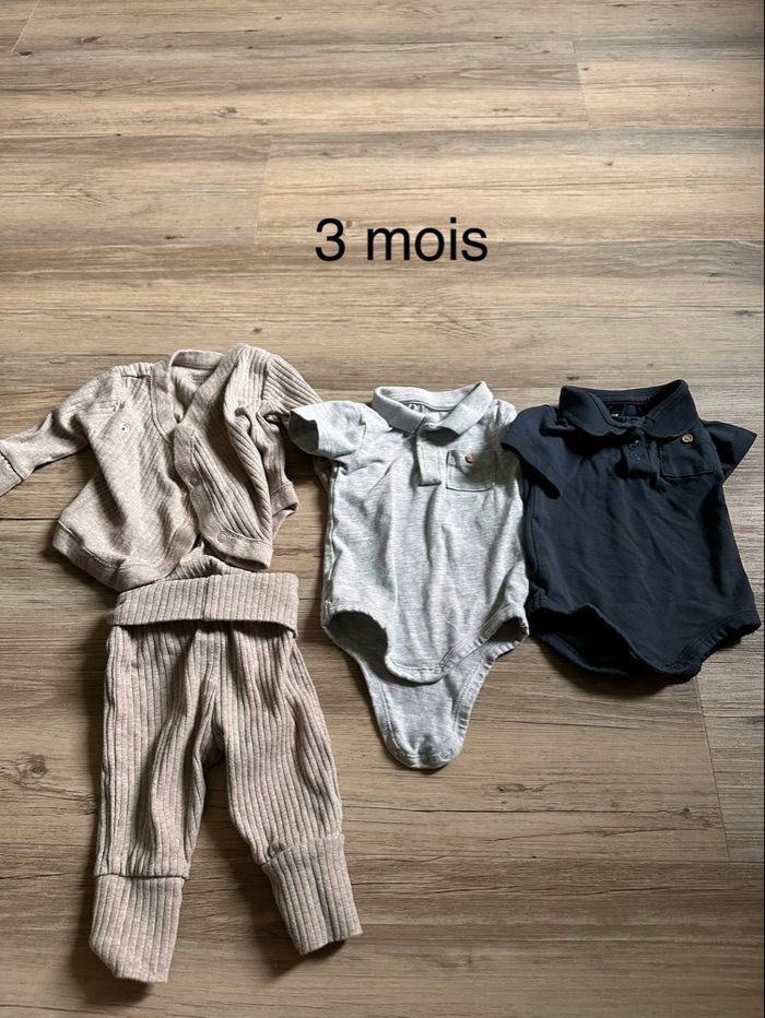 Lot vêtements, trois mois - photo numéro 4