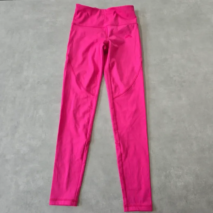 Ensemble sport Adidas neuf + cadeau - photo numéro 16