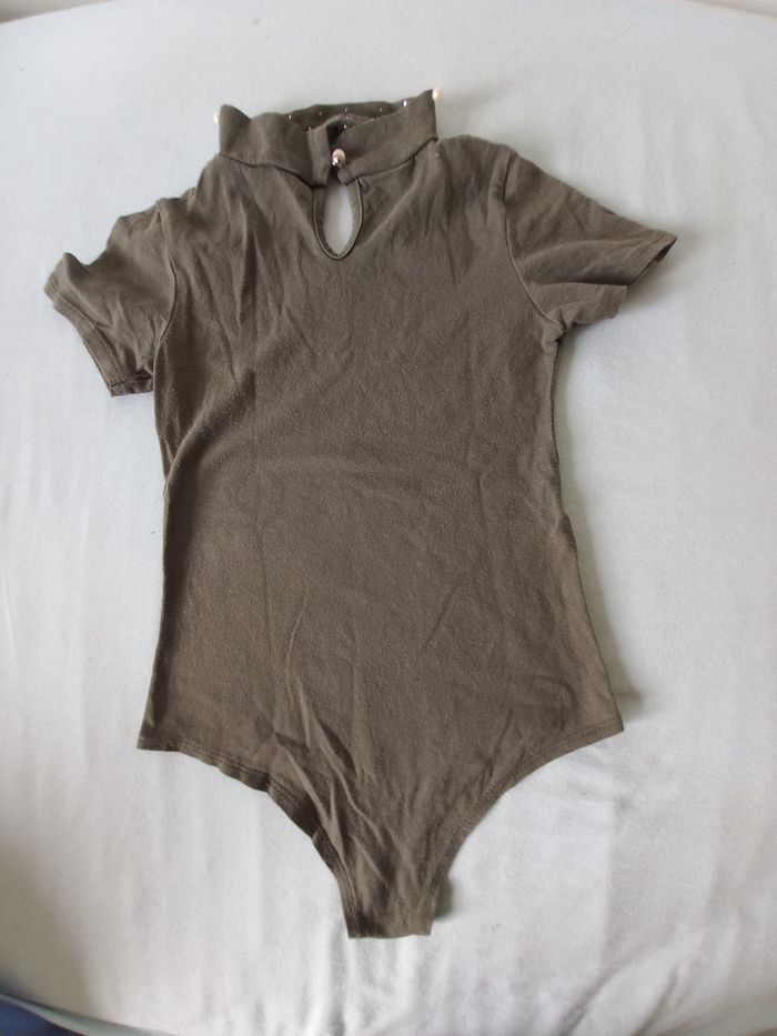 Body - photo numéro 3