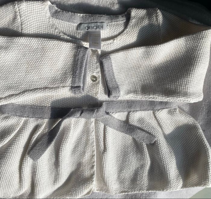 lot 7 articles bébé fille t. 9 mois - photo numéro 3