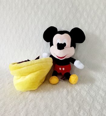 Doudou Mickey avec son pot de fleur Disney 