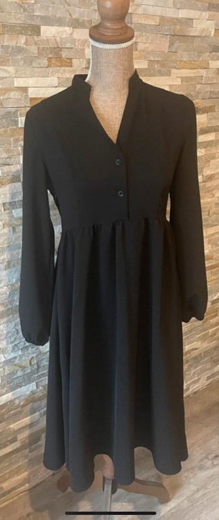Robe noire Shein taille 36