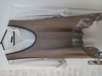 Chemise pull sans manche brodé