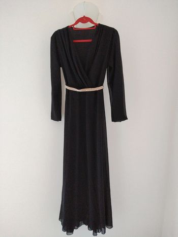 Robe de soirée longue avec ceinture à nouer noire
